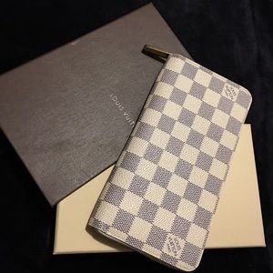 Louis Vuitton wallet